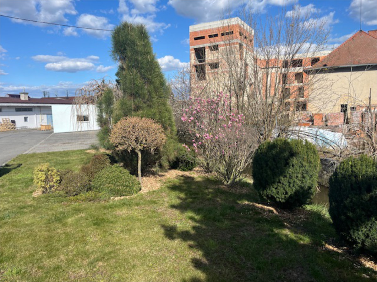 Detailní úprava záhonů