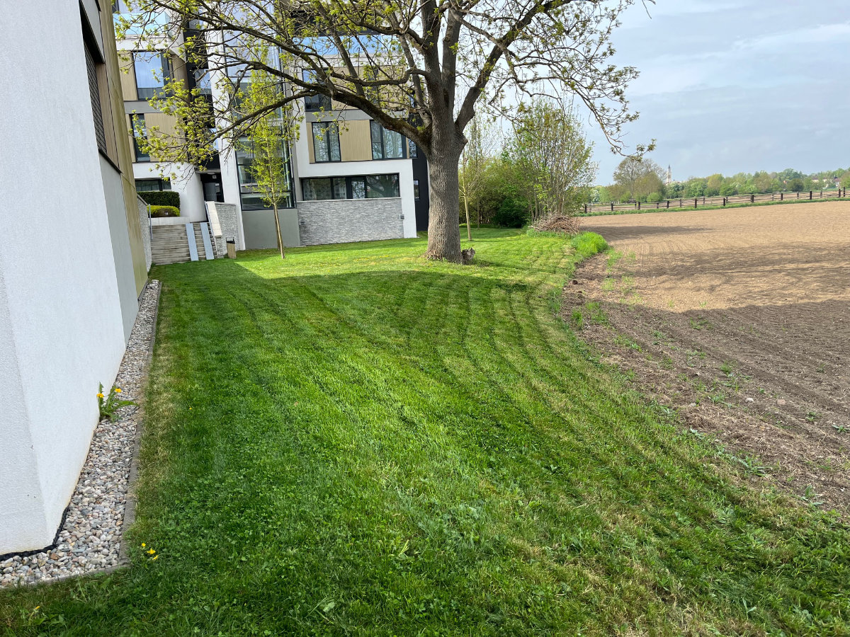 Precizní sečení trávy